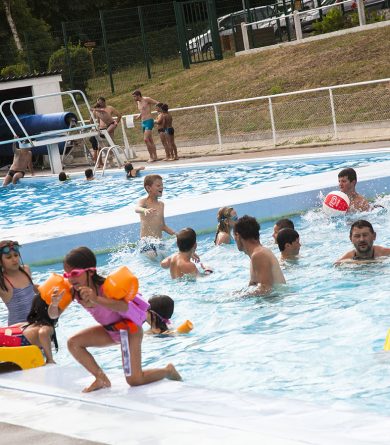 Swimming pools and water parks