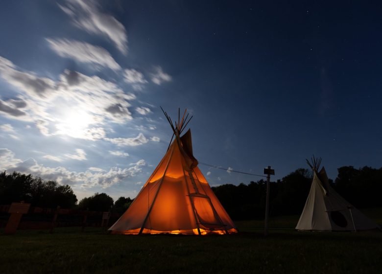 UNUSUAL ACCOMMODATION LES TIPIS DU BONHEUR DE VIVRE