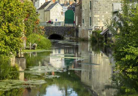 La Chartre-sur-Le Loir – Patrimoine et bord du Loir