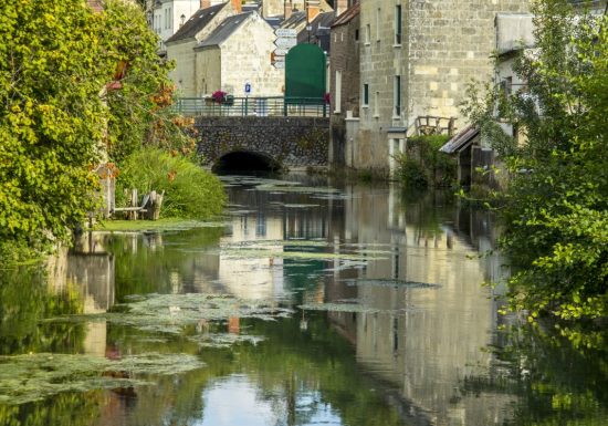 LA CHARTRE SUR LE LOIR – PATRIMOINE ET BORD DU LOIR