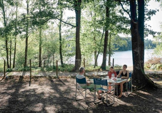 Emplacements pour camping-cars – Camping Huttopia Lac de Sillé