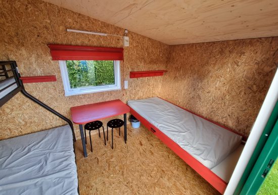 Le Sans Souci campsite – hiker’s cabin