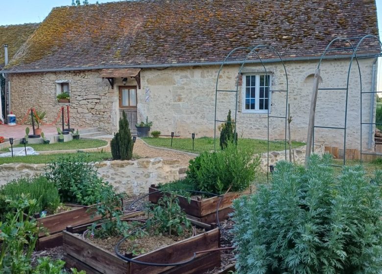 “Tous à Table !” by L’Escargot du Maine