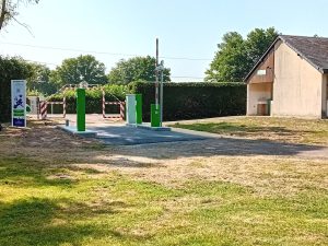 Aire camping-car park de Loir en Vallée