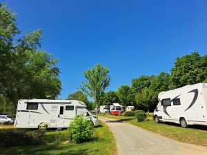 CAMPING DU DOMAINE DU HOUSSAY