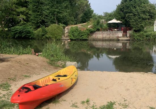 Base de location de kayaks de Montfort-le-Gesnois