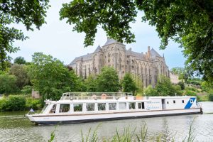 LUNCH CRUISE ABOARD LE SABLESIEN