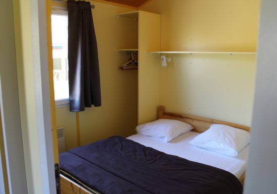 Le Sans Souci campsite – 4 person wooden cottage
