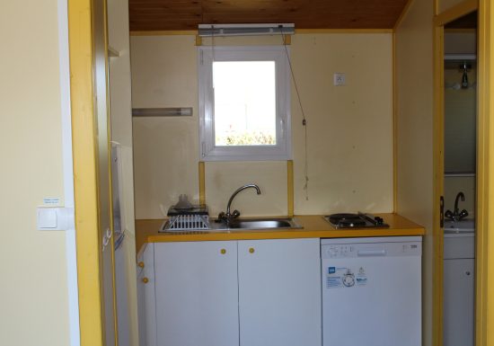 Le Sans Souci campsite – 4 person wooden cottage