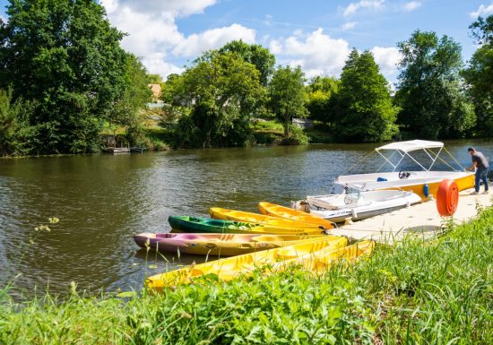 AVENTURE NAUTIQUE AT ROEZE SUR SARTHE WATERSPORTS CENTRE
