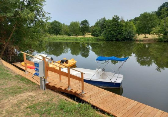 AVENTURE NAUTIQUE AT MALICORNE WATERSPORTS CENTRE