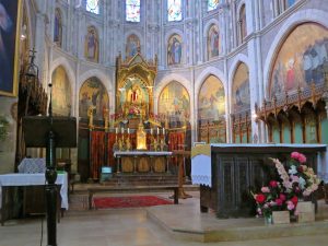 Basilique Notre Dame du Chêne