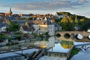 La Vélobuissonnière : Fresnay-sur-Sarthe < > Beaumont-sur-Sarthe