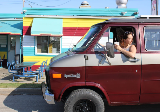LA BICOQUE, LOCATION DE VANS