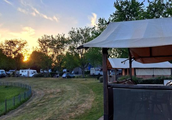 Bungalow toilés au camping du domaine du Houssay