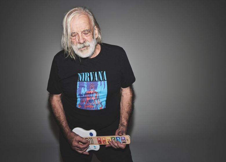 While my guitar gently weeps