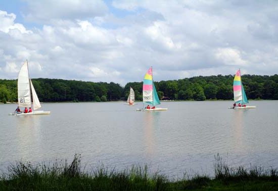 Sports à voile – Cercle de Voile au Lac de Sillé