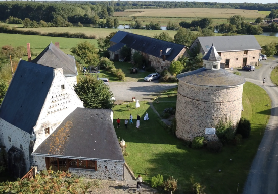 GITE LE LOGIS DE LA COURBE