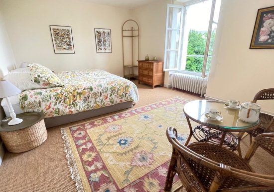 Le Clos de Paris Bed and Breakfast