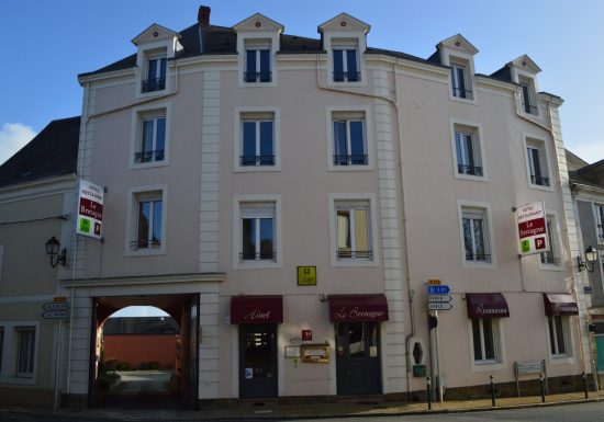 Hôtel – Restaurant Le Bretagne