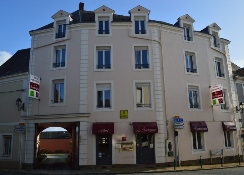 Hôtel – Restaurant Le Bretagne