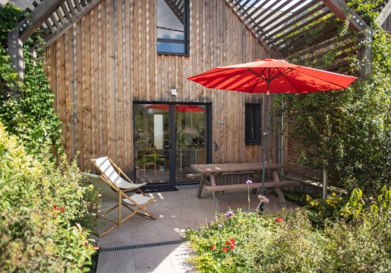 Cottage ” Le Jardin des 4 Saisons ” Near Le Mans