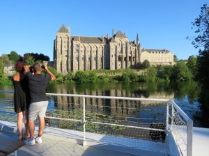 Croisière déjeuner sur la Sarthe