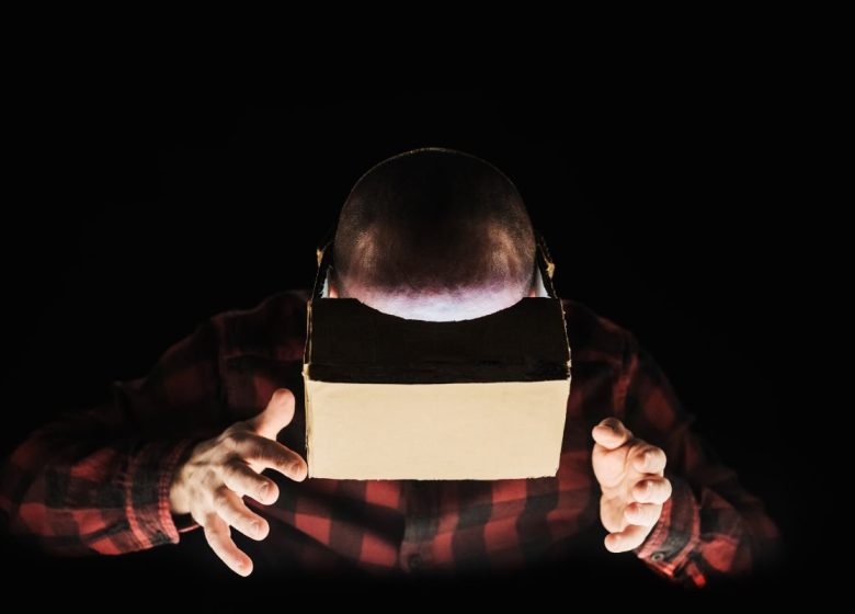 Ersatz – Julien Mellano / Collectif Aïe Aïe Aïe