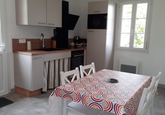 La Petite Maison du Passage à Niveau