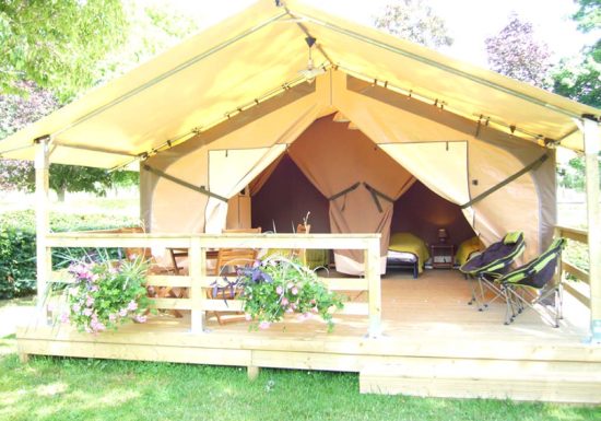 BUNGALOW TOILE MAYOTTE – CAMPING LES PORTES DU PERCHE