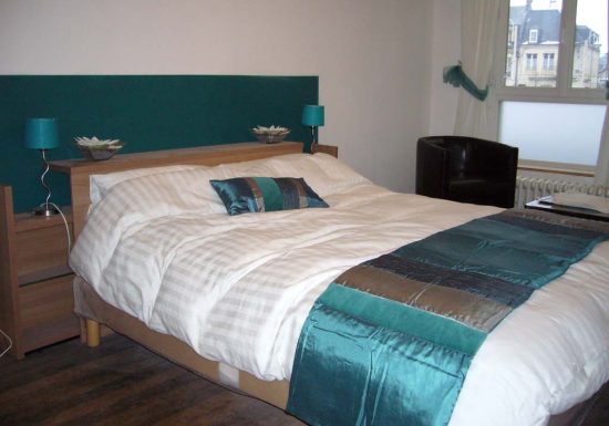 CHAMBRES  D’HÔTES JOHN EDMONDSON