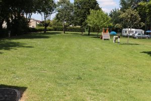 Camping Les Chaintres