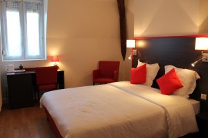 Hôtel-Restaurant Logis Le Grand Hôtel