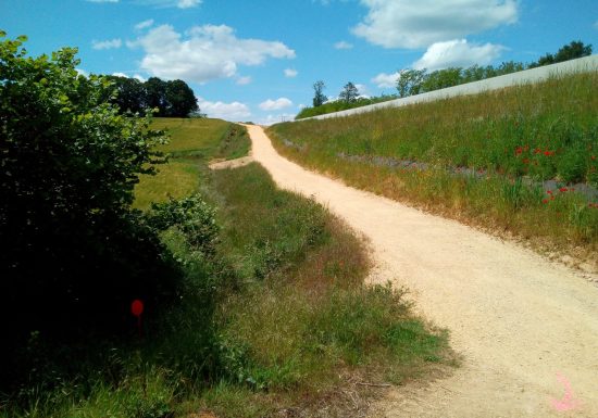 CIRCUIT VTT DU TUFFEAU PAR MONTS ET VAUX