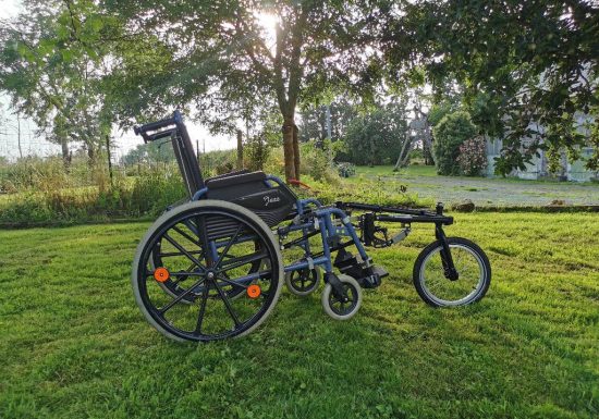 RENTAL AND DELIVERY OF LOMO WHEELS, PUSH BIKES WITH ELECTRICAL ASSISTANCE AND LAUNCHING CHAIRS FOR PEOPLE WITH REDUCED MOBILITY