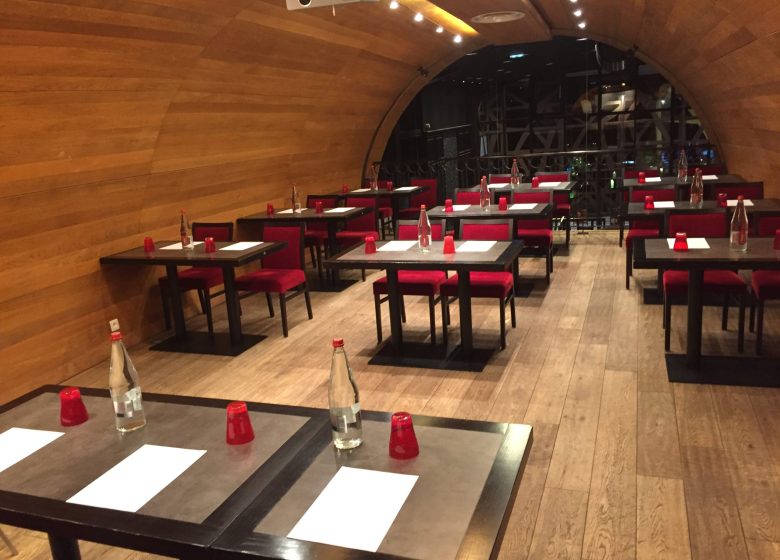 La Taverne – Table de caractère