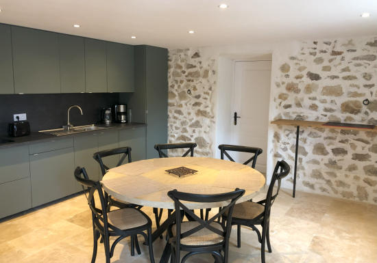 Gîte du Lac : Paddock Chevaux & Étang Coco-Plage