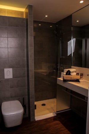 H24 Hotel