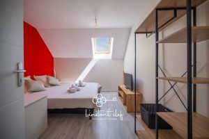 L’Instant Clef – Escale verdoyante & piscine privée près du Mans