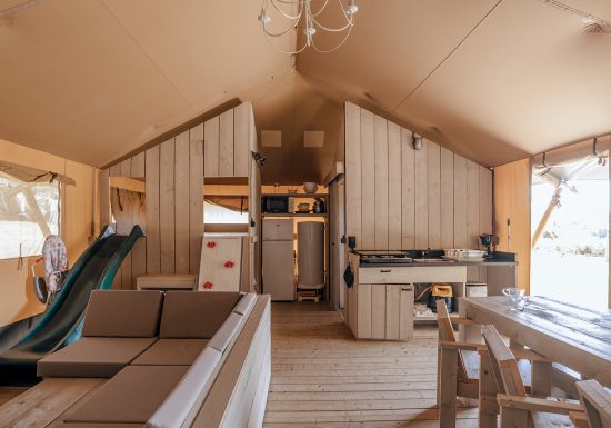 Family lodge tent
