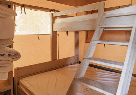 Family lodge tent