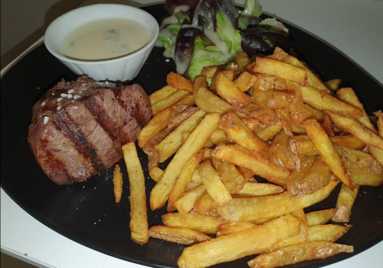 JOHN ‘S STEAK HOUSE