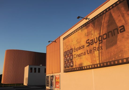 CINEMA REX