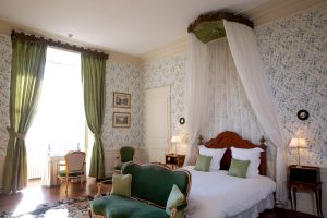 B&B – CHATEAU DE MONTMIRAIL