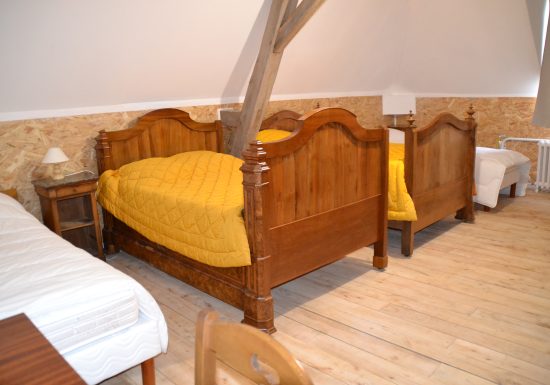 CHAMBRES D’HÔTES – LA BEAUSSONNIÈRE