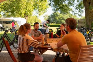 La Vélobuissonnière : La Suze-sur-Sarthe < > La Flèche