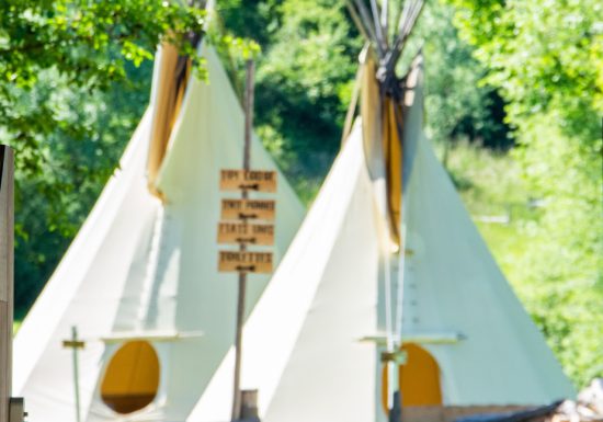 UNUSUAL ACCOMMODATION LES TIPIS DU BONHEUR DE VIVRE