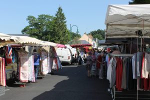 MARCHÉ JEUDI A LA SUZE