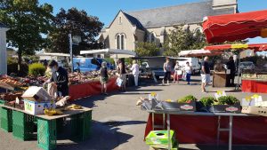 MARCHÉ JEUDI ET DIMANCHE A GUECELARD