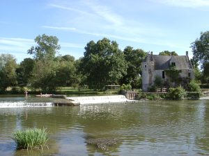 Aire camping-car park de Luché Pringé